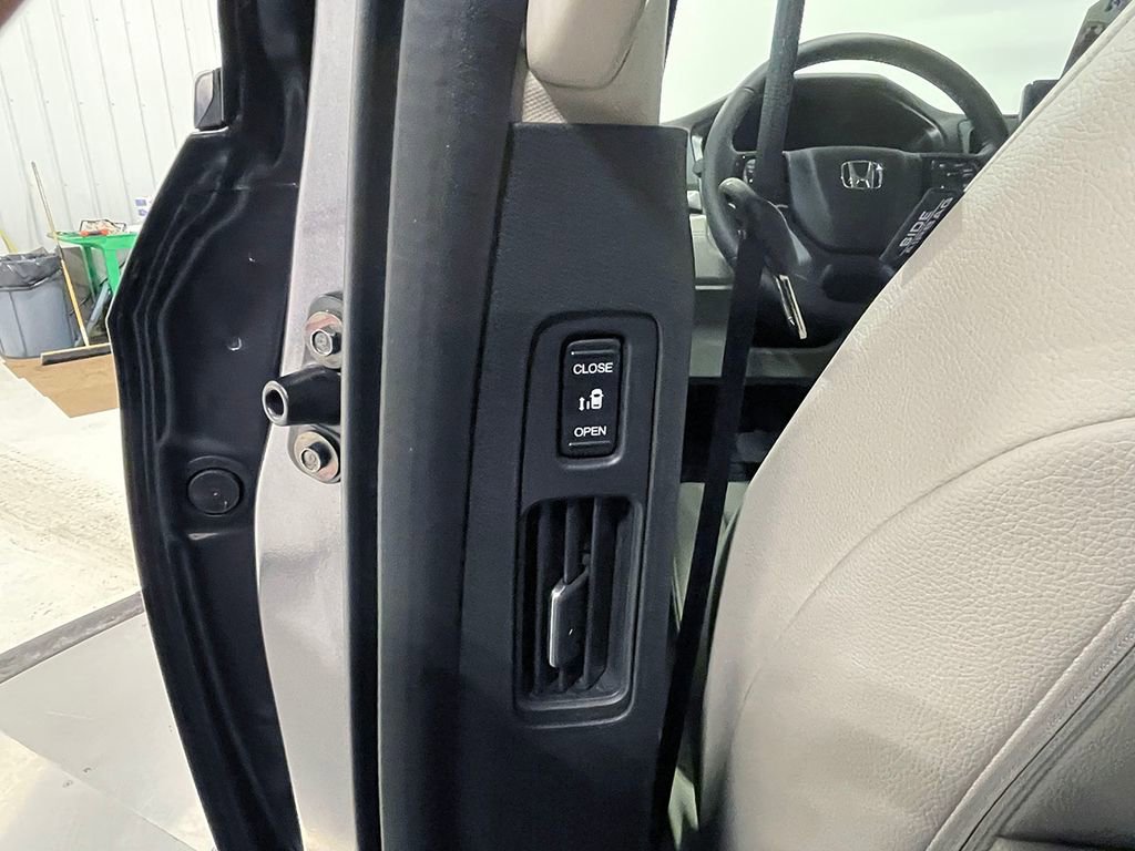 Used 2026 Honda Odyssey EX-L image 23