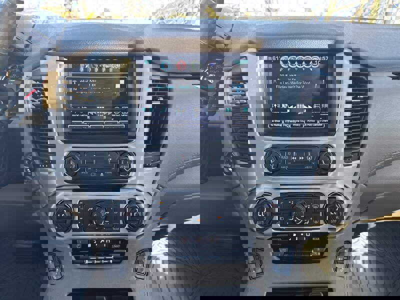 Used 2017 GMC Yukon SLT w/ Open Road Package image 40