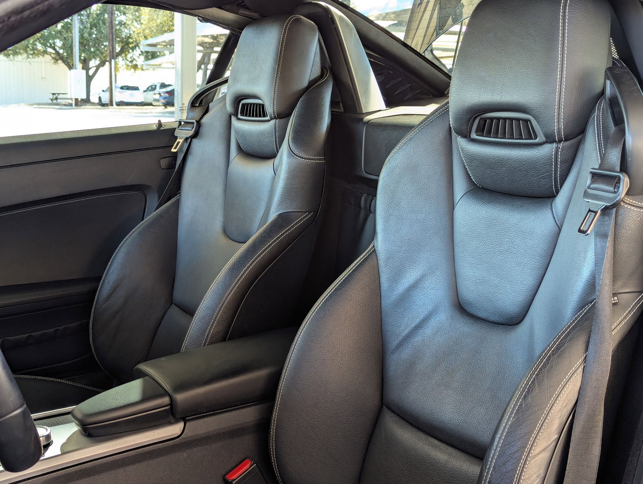 Used 2013 Mercedes-Benz SLK 250 image 14