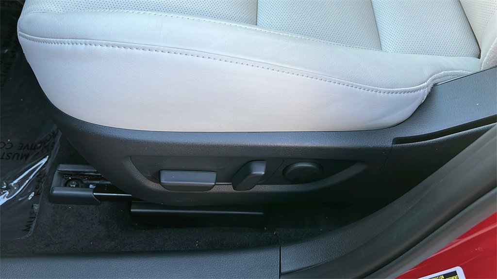 Used 2025 MAZDA CX-30 2.5 Turbo w/ Premium Plus Pkg image 21