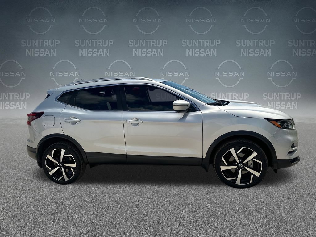Used 2020 Nissan Rogue Sport SL FWD image 39
