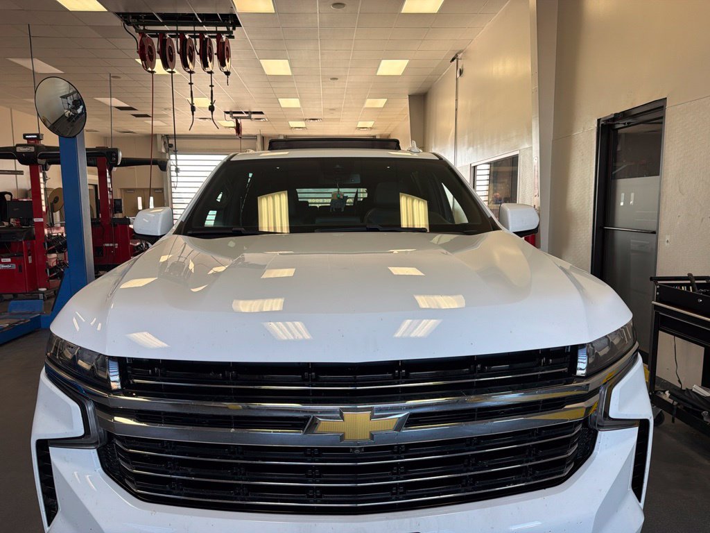 Used 2024 Chevrolet Suburban LT w/ LT Signature Plus Package AWD/4WD image 6