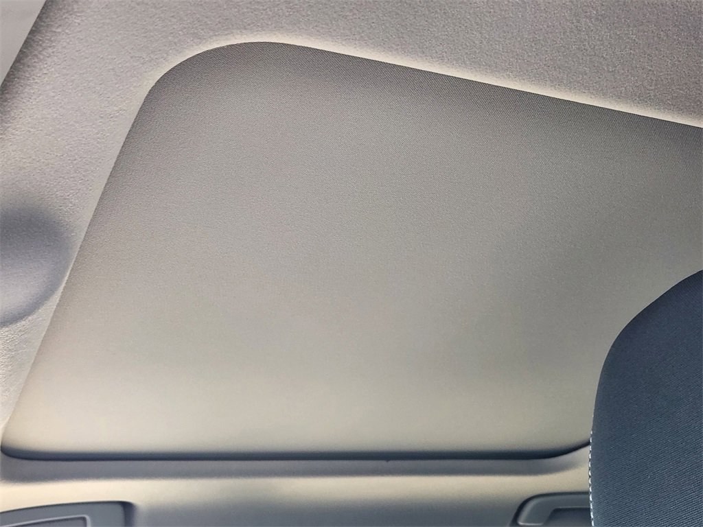 New 2025 Nissan Kicks SV w/ SV Premium Package image 19