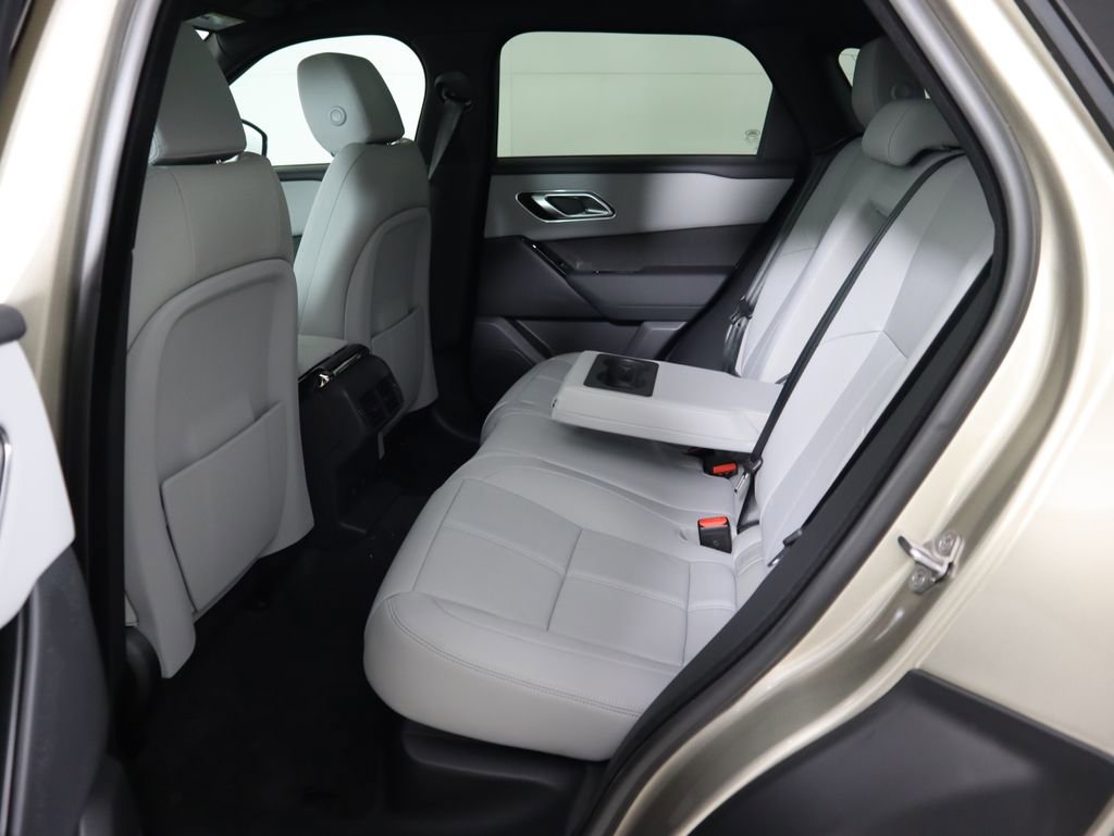 New 2026 Land Rover Range Rover Velar Dynamic SE image 22