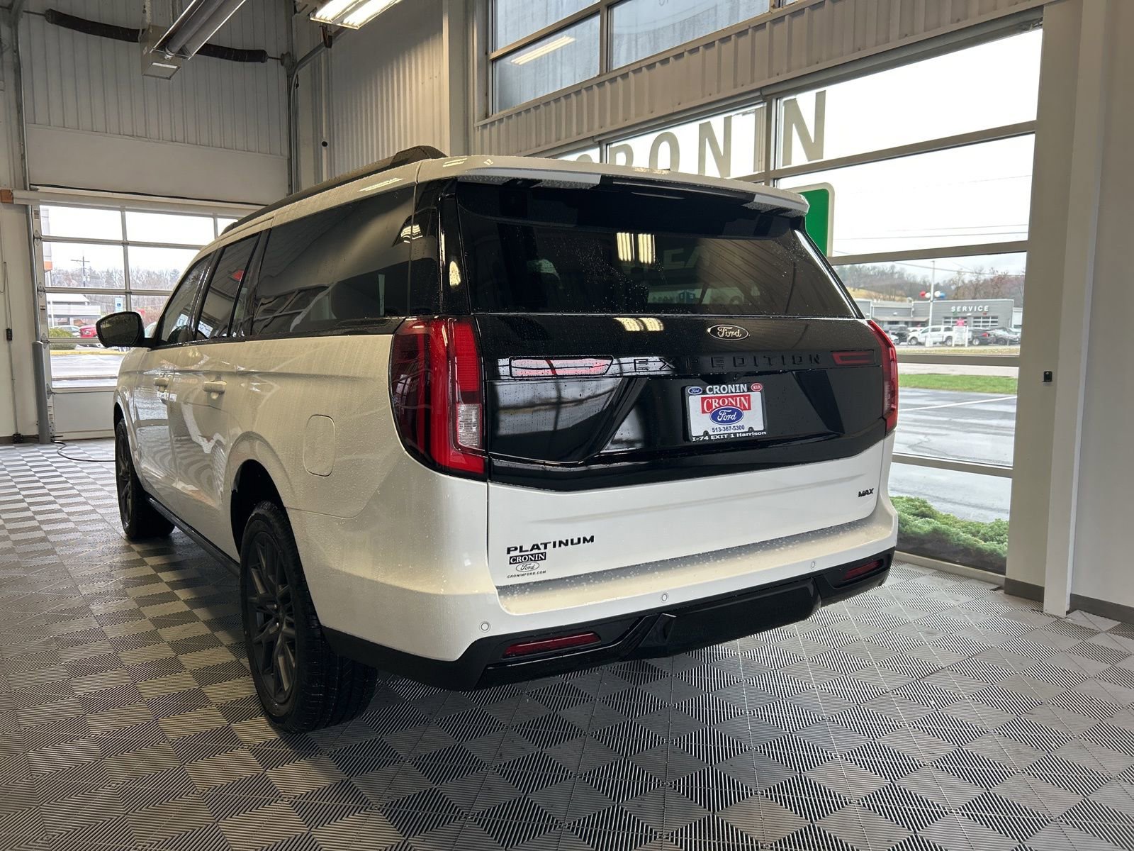 New 2025 Ford Expedition Max Platinum w/ Stealth Performance Package image 4