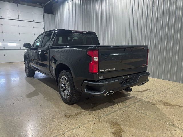 Used 2021 Chevrolet Silverado 1500 RST w/ Z71 Off-Road Package image 3