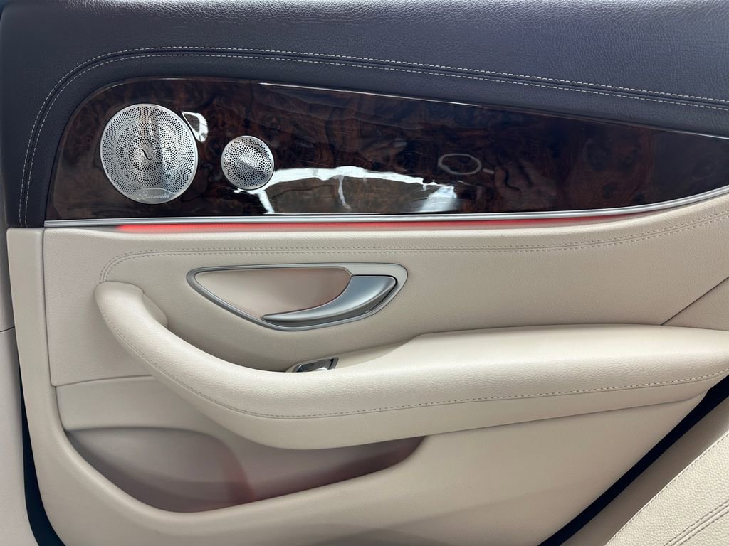 Used 2017 Mercedes-Benz E 300 image 42