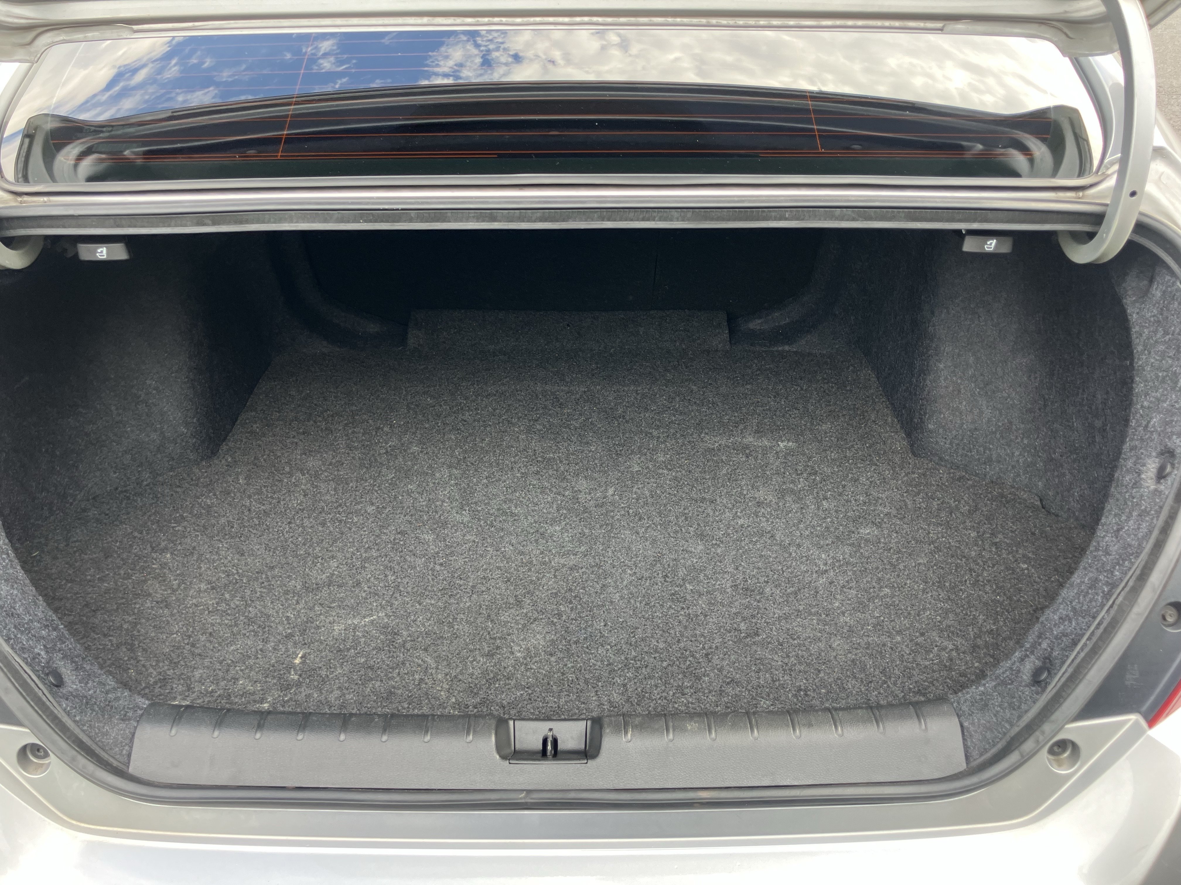 Used 2020 Honda Civic Sport image 32