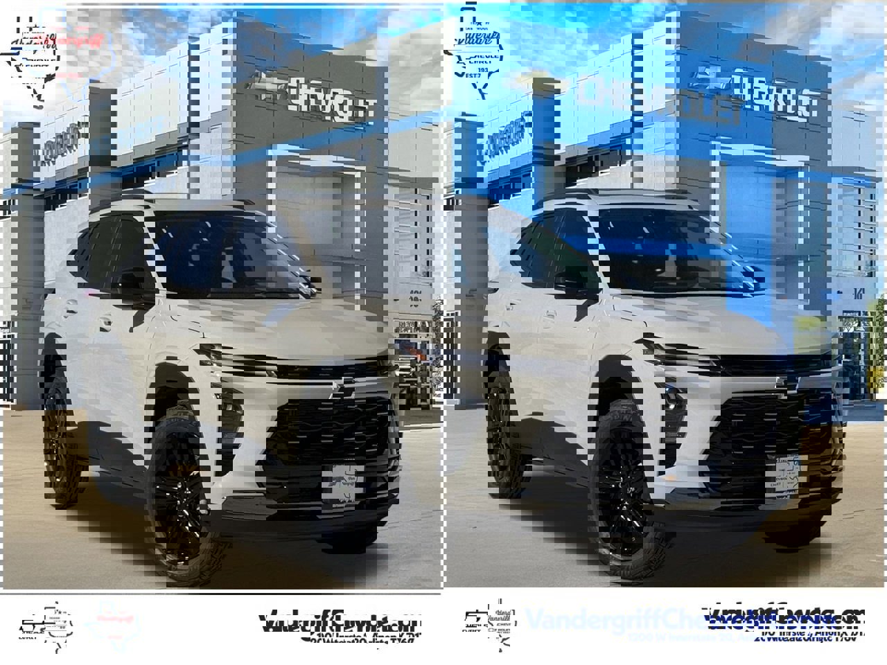 New 2026 Chevrolet Trax ACTIV w/ Sunroof Package