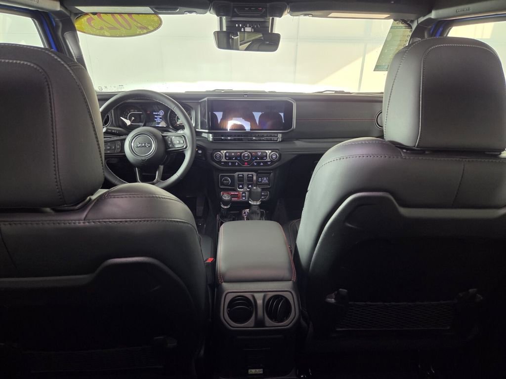 Certified 2025 Jeep Wrangler Rubicon w/ Safety Group image 25