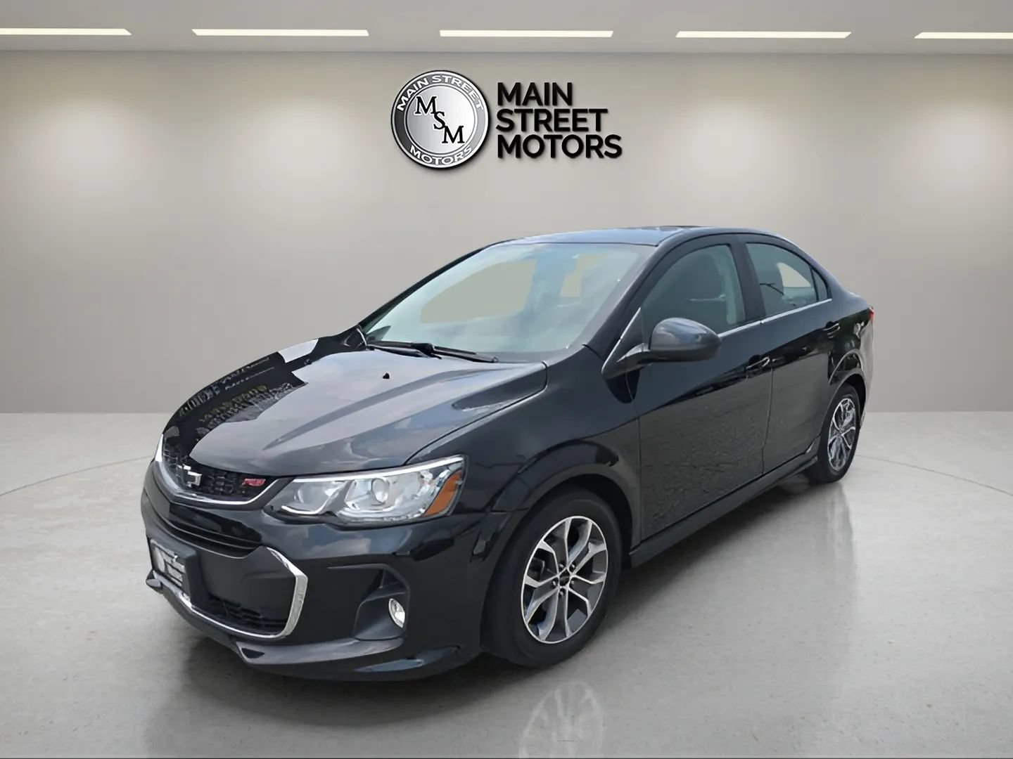 Used 2020 Chevrolet Sonic LT w/ RS Package FWD image 1
