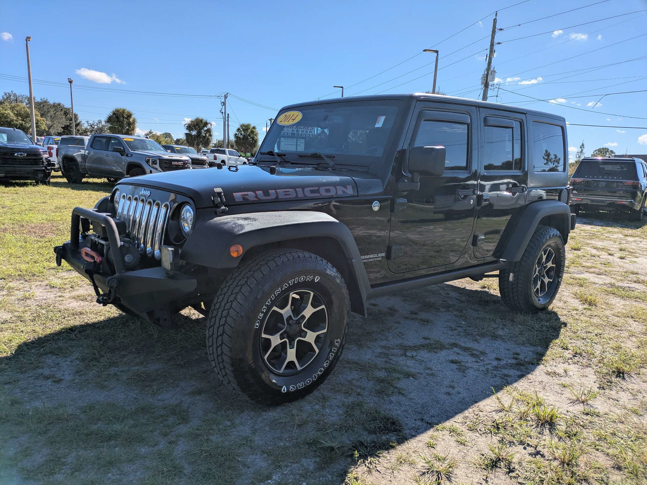 Used 2014 Jeep Wrangler Unlimited Rubicon w/ Connectivity Group AWD/4WD image 11