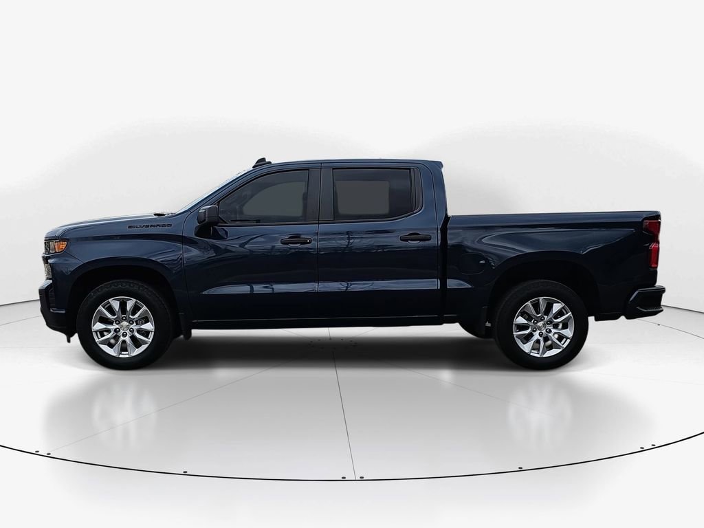 Used 2021 Chevrolet Silverado 1500 Custom w/ LPO, Dark Essentials Package image 4
