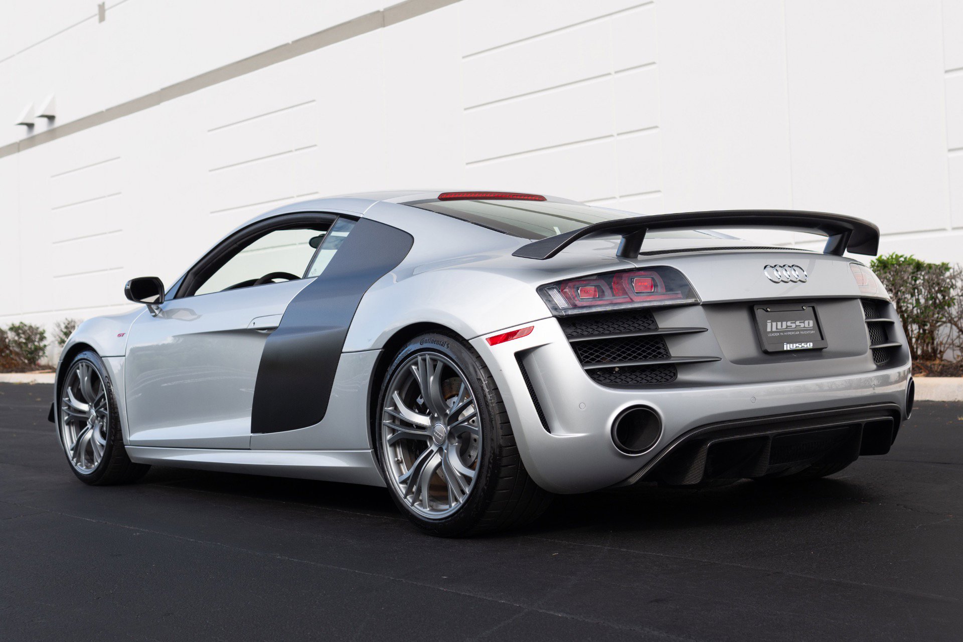 Used 2012 Audi R8 GT AWD/4WD image 32
