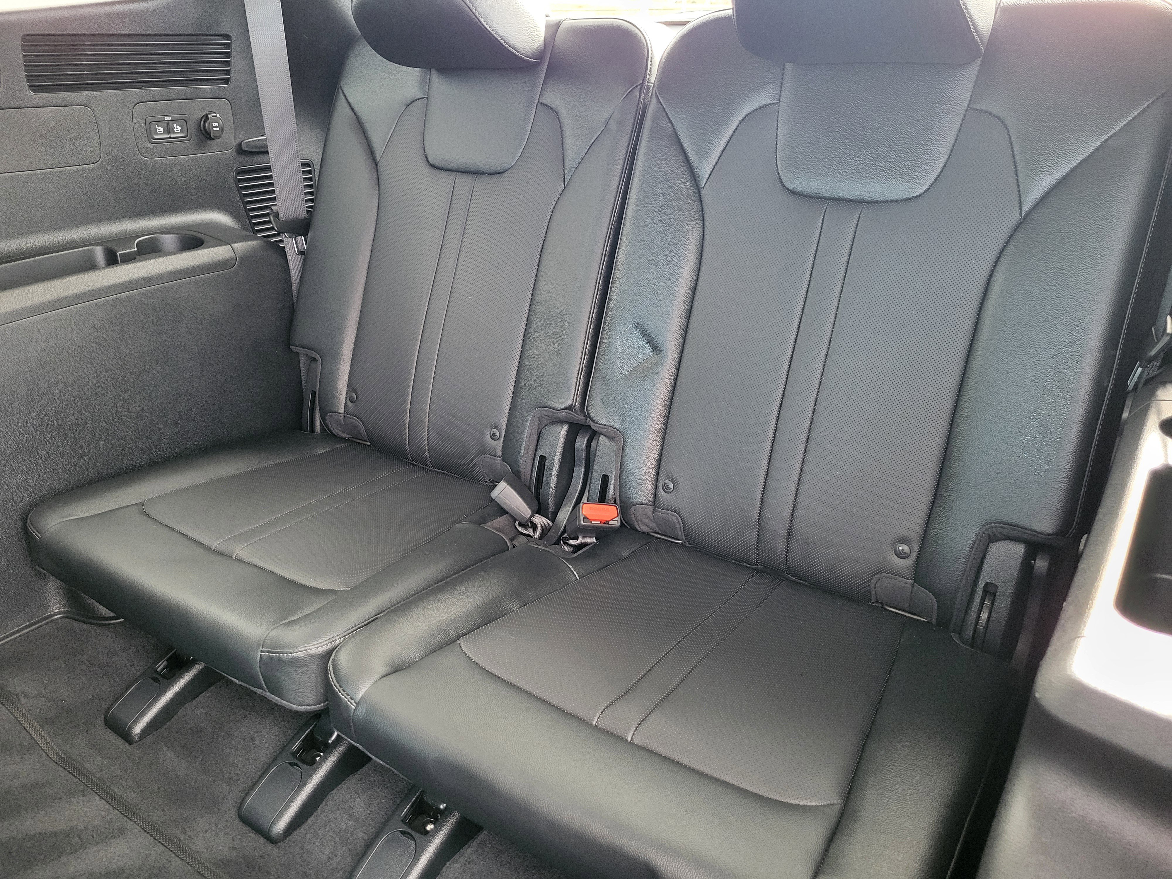 Used 2022 Kia Sorento SX Prestige image 17