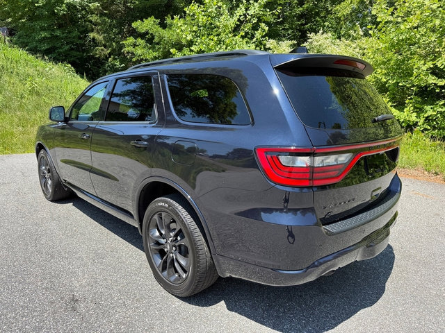 Used 2025 Dodge Durango GT w/ Blacktop Package AWD/4WD image 8
