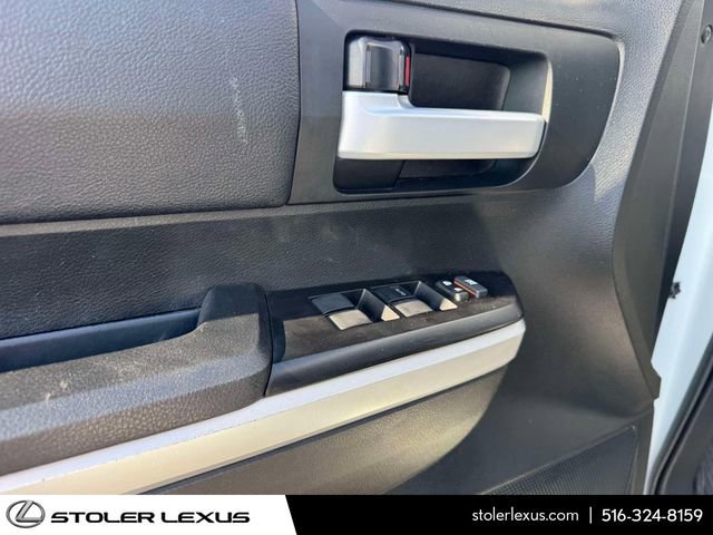 Used 2017 Toyota Tundra SR5 w/ SR5 Upgrade Package image 18