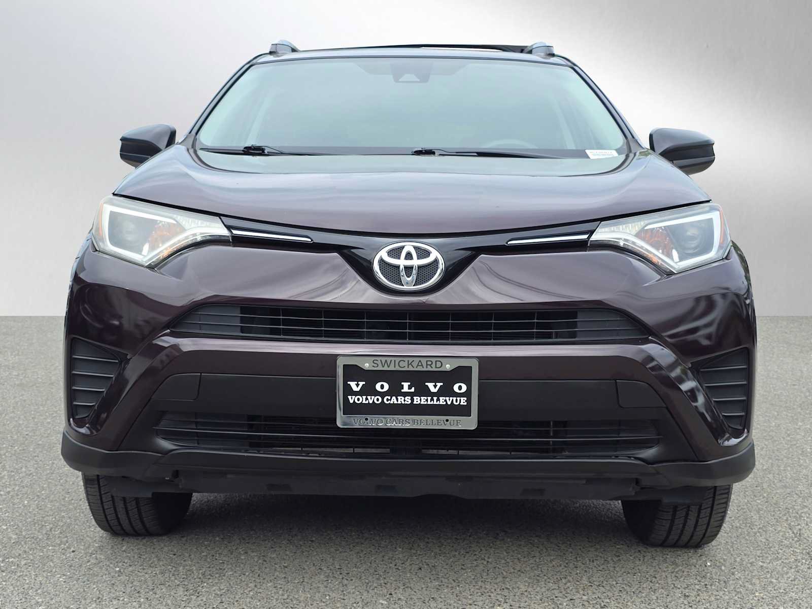 Used 2017 Toyota RAV4 LE w/ All Weather Liner Package AWD/4WD image 8