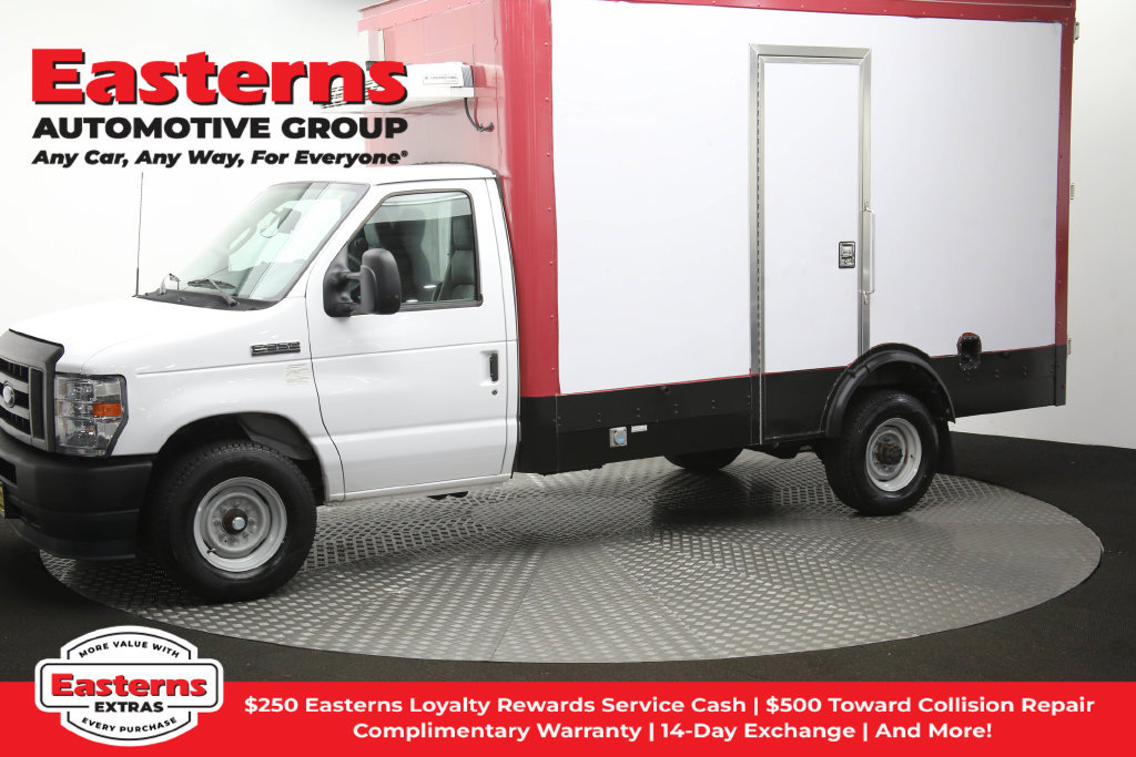 Used 2023 Ford E-350 and Econoline 350 Super Duty w/ Power Windows & Locks Group RWD image 57