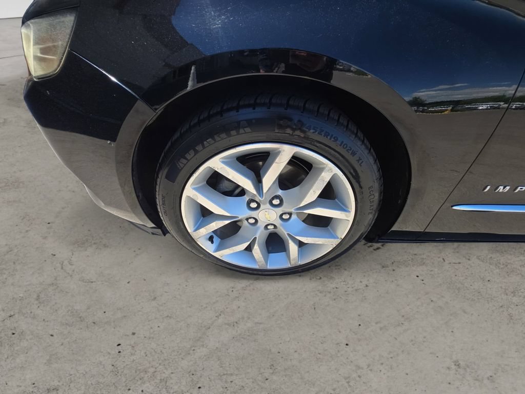 Used 2015 Chevrolet Impala LTZ FWD image 14