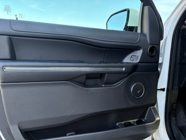 Used 2024 Ford Expedition Max XLT AWD/4WD image 18