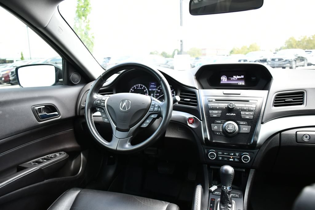 Used 2017 Acura ILX FWD image 27