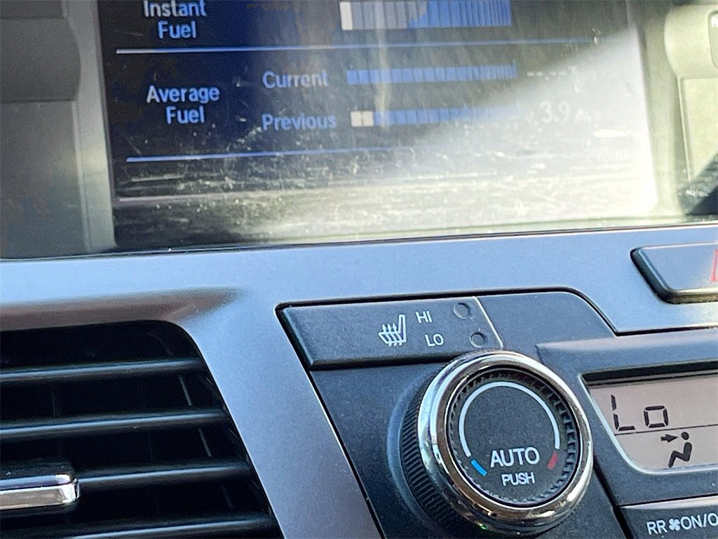 Used 2015 Honda Odyssey Touring Elite image 19