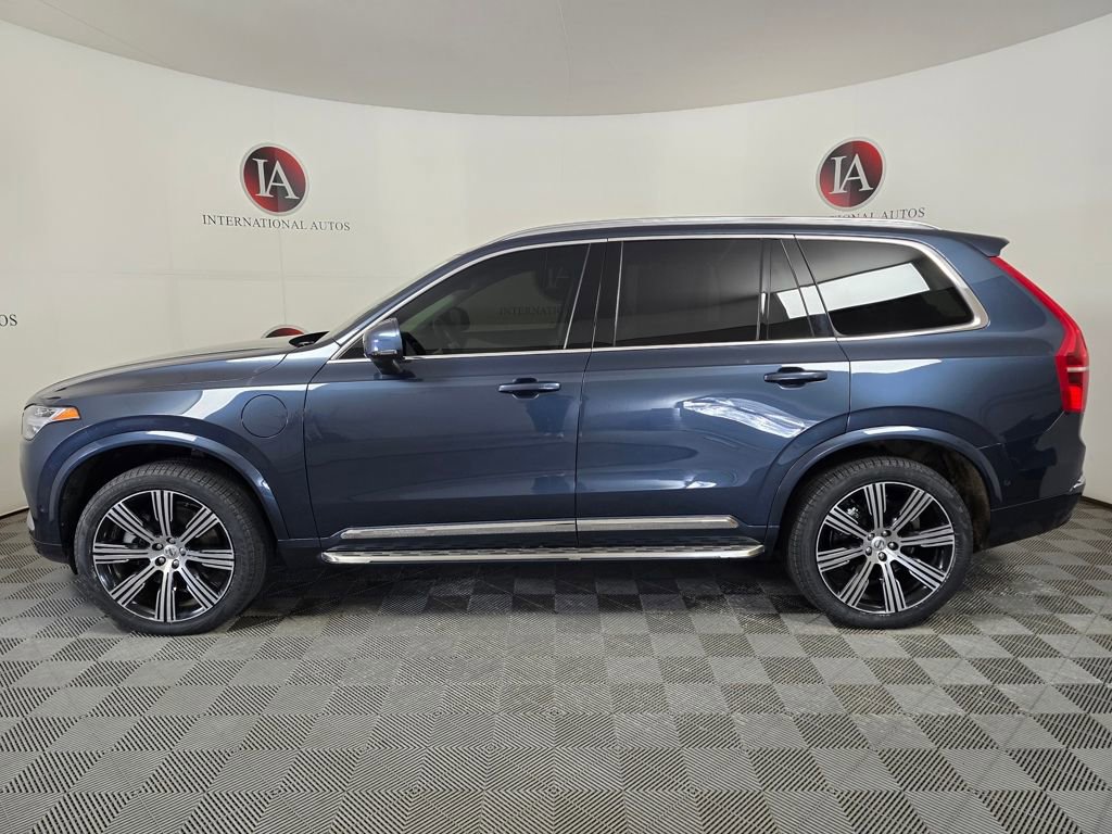 Used 2024 Volvo XC90 T8 Ultimate w/ Protection Package Premier AWD/4WD image 6