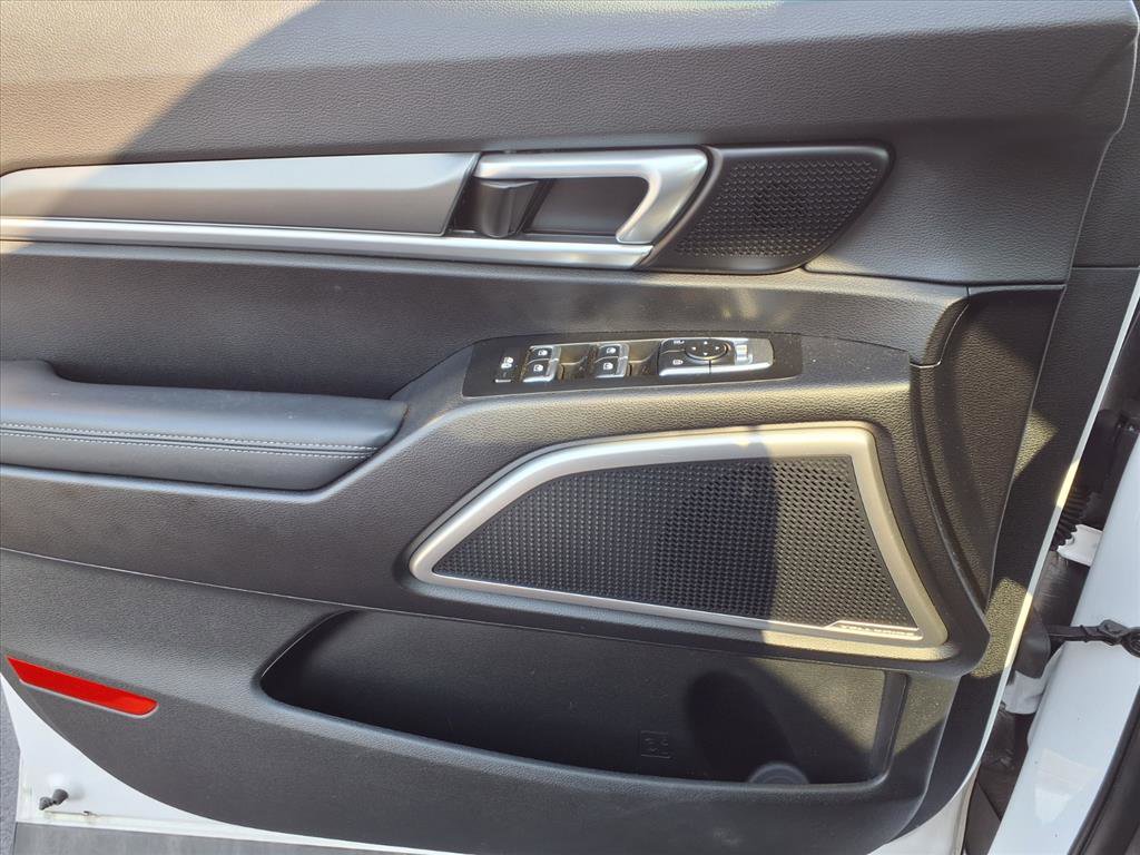 Used 2022 Kia Telluride S image 24