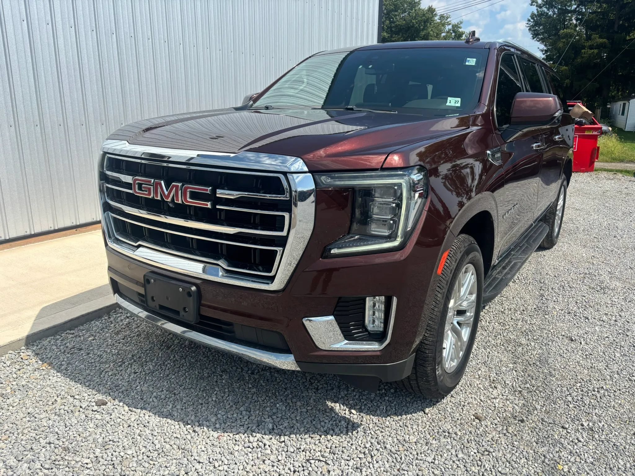 Used 2022 GMC Yukon XL SLT w/ SLT Premium Package AWD/4WD image 14