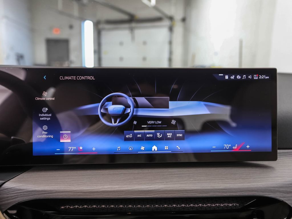 New 2026 BMW 330i xDrive Sedan image 18