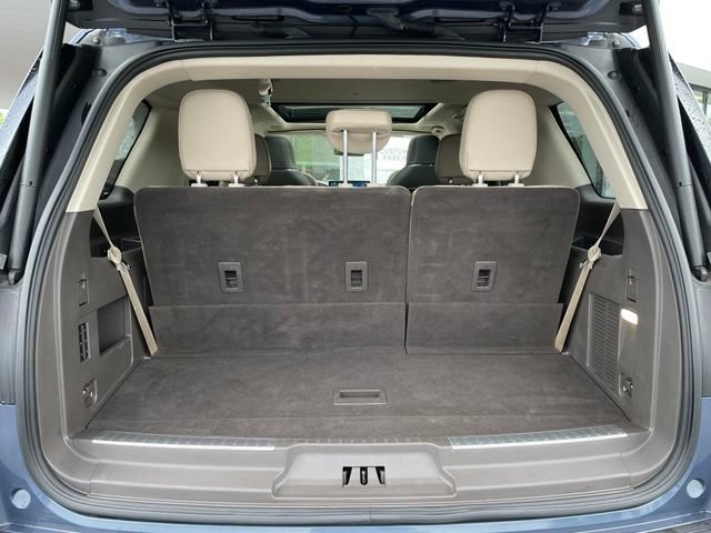 Used 2023 Lincoln Navigator Reserve AWD/4WD image 33