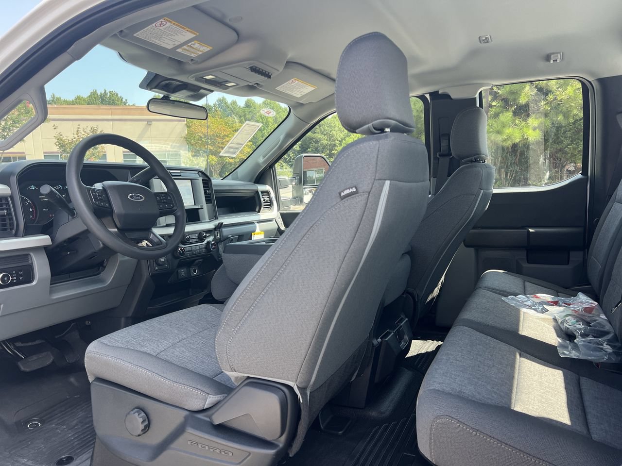 New 2026 Ford F250 XL w/ XL Chrome Package AWD/4WD image 16