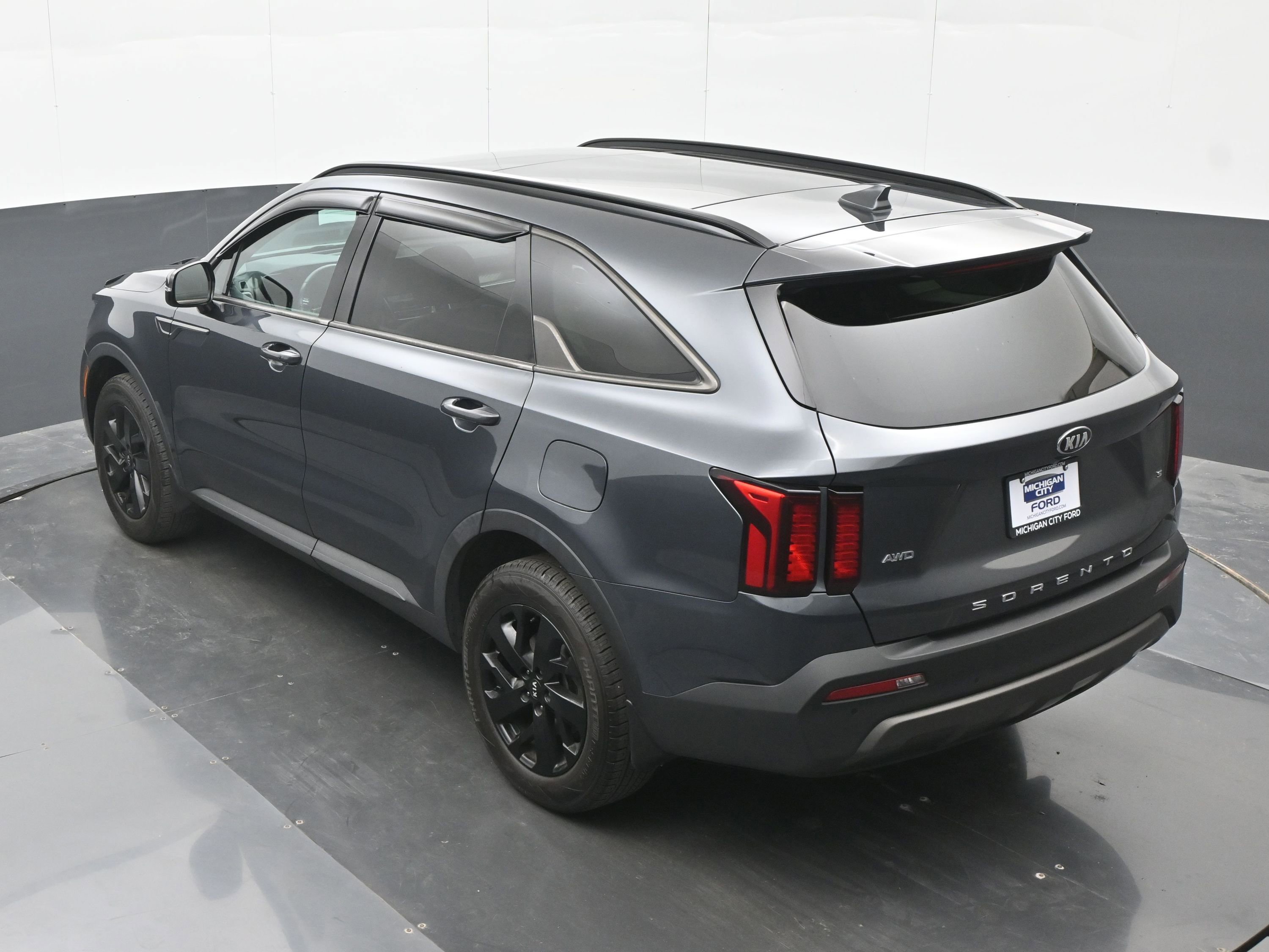 Used 2021 Kia Sorento S w/ Panoramic Sunroof Package AWD/4WD image 32