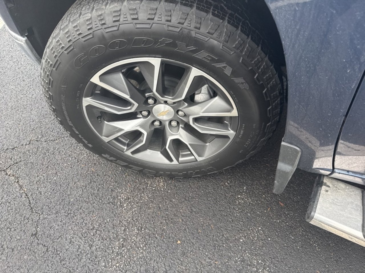 Used 2022 Chevrolet Silverado 1500 LT image 11