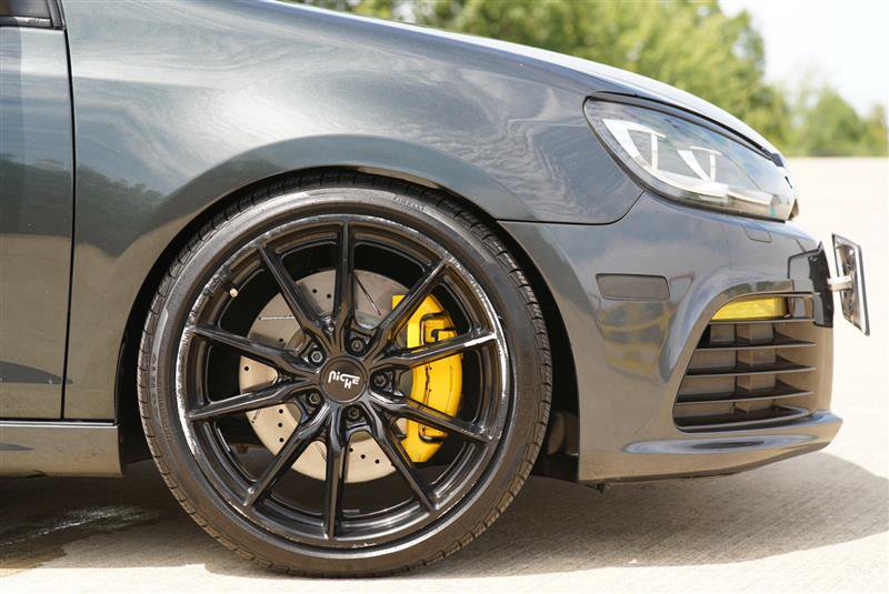 Used 2013 Volkswagen Golf R 4-Door AWD/4WD image 12