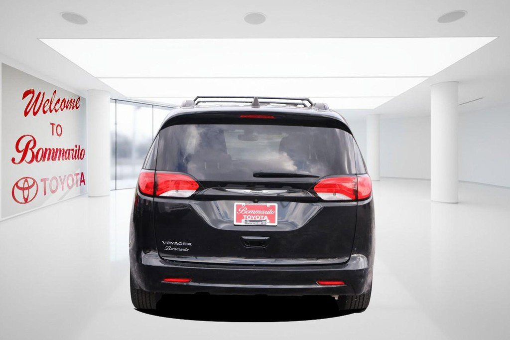 Used 2021 Chrysler Voyager Lxi image 6