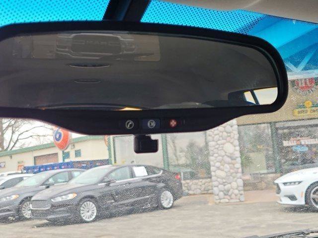 Used 2010 Chevrolet HHR LT image 25