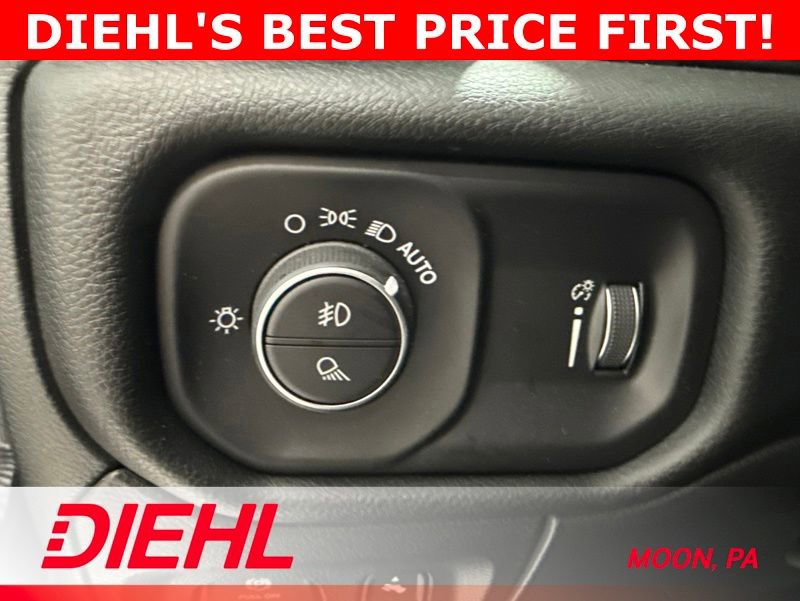 Used 2022 RAM 1500 Big Horn AWD/4WD image 23