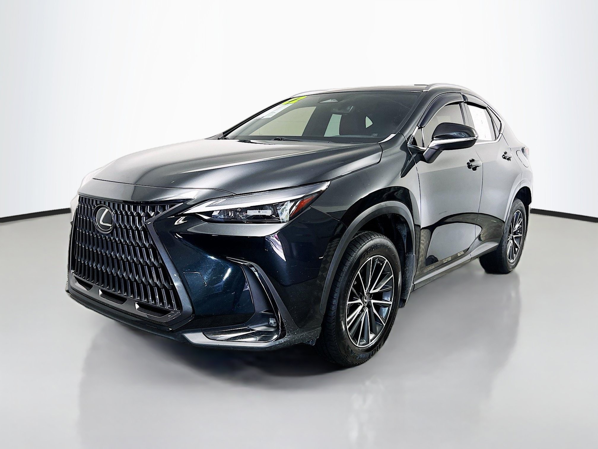 Used 2022 Lexus NX 250 FWD w/ Towing Package (2000 Lbs) image 10