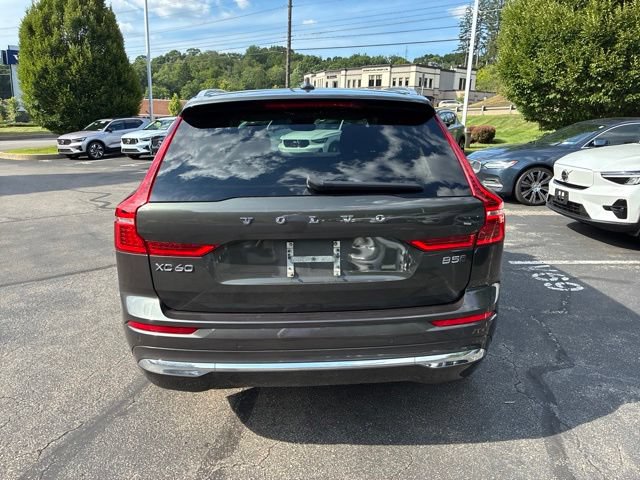 Used 2022 Volvo XC60 B5 Inscription w/ Advanced Package AWD/4WD image 4
