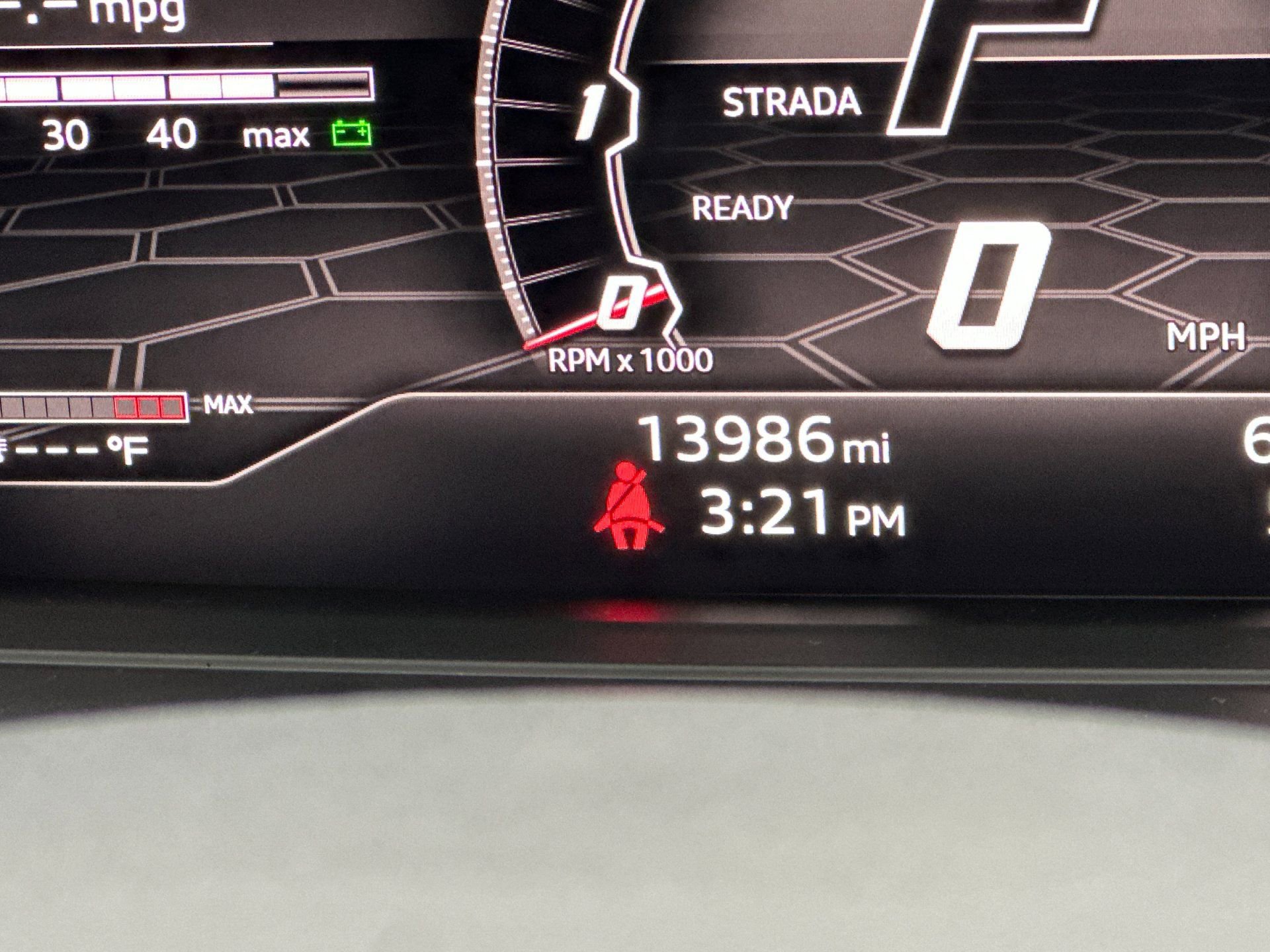 Used 2022 Lamborghini Urus image 32