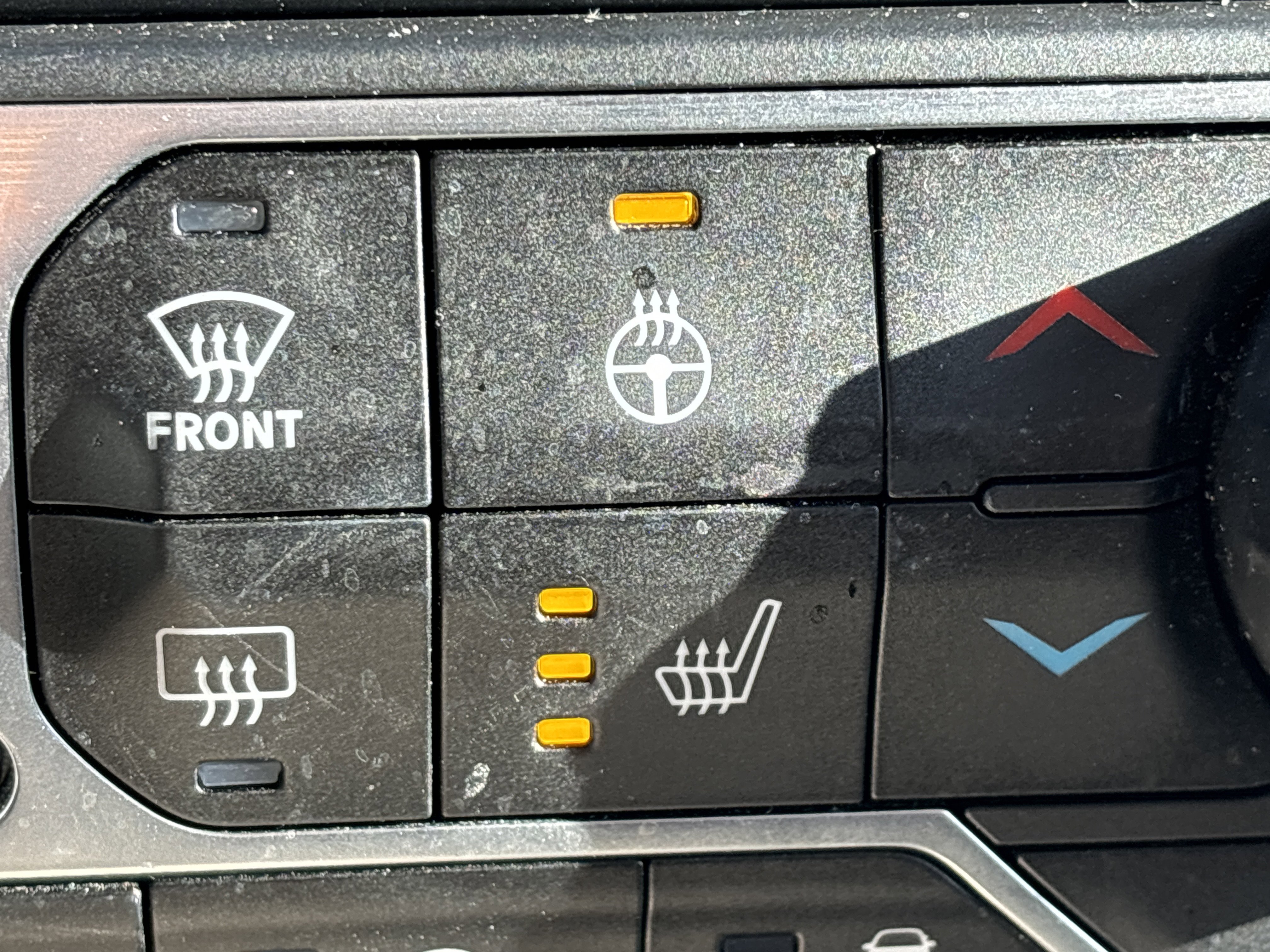 Used 2022 Jeep Wrangler Unlimited Sahara w/ LED Lighting Group image 29