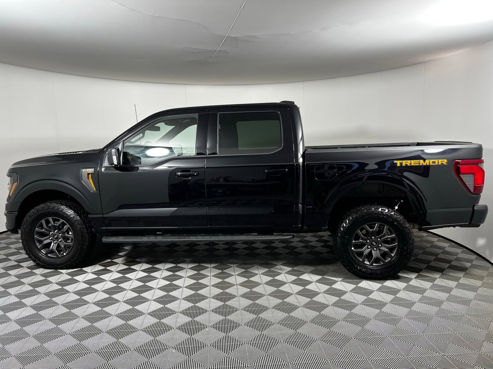 Used 2025 Ford F150 Tremor AWD/4WD image 7