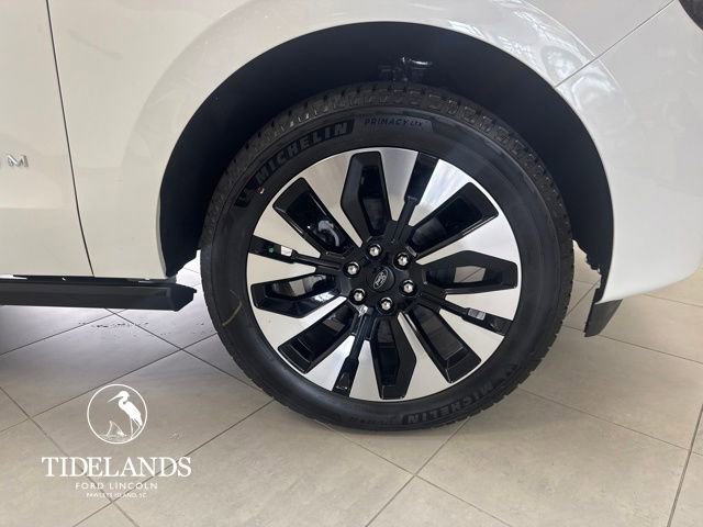 New 2025 Ford Expedition Platinum w/ Platinum Ultimate Package image 33