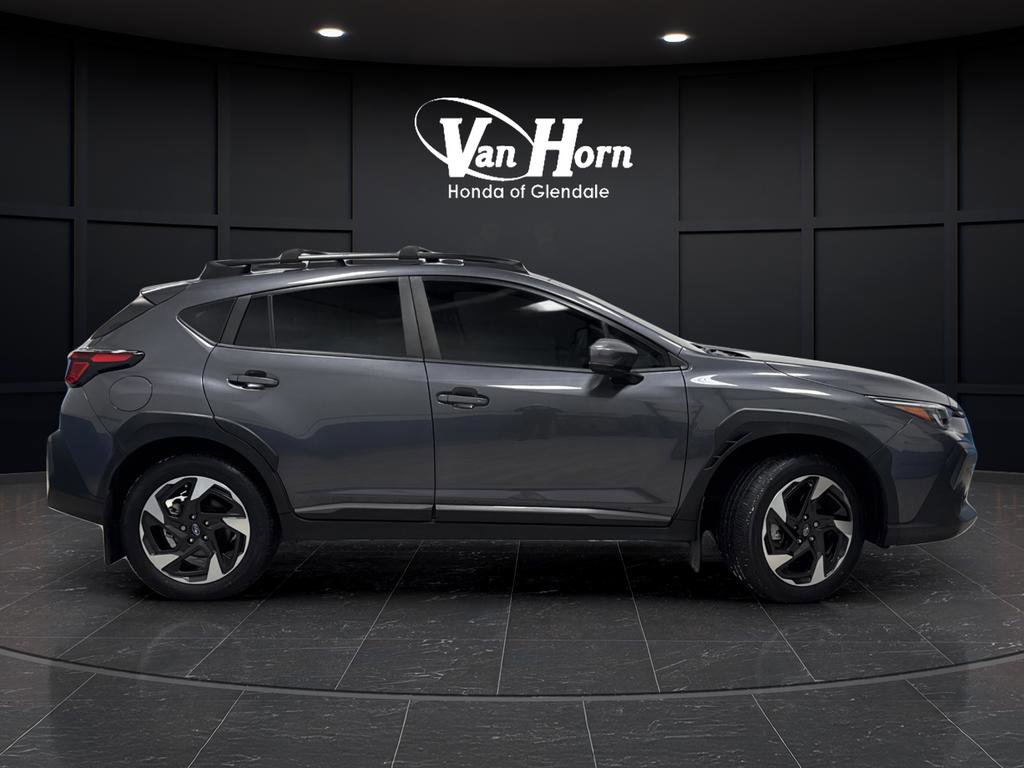 Used 2024 Subaru Crosstrek 2.5i Limited image 2