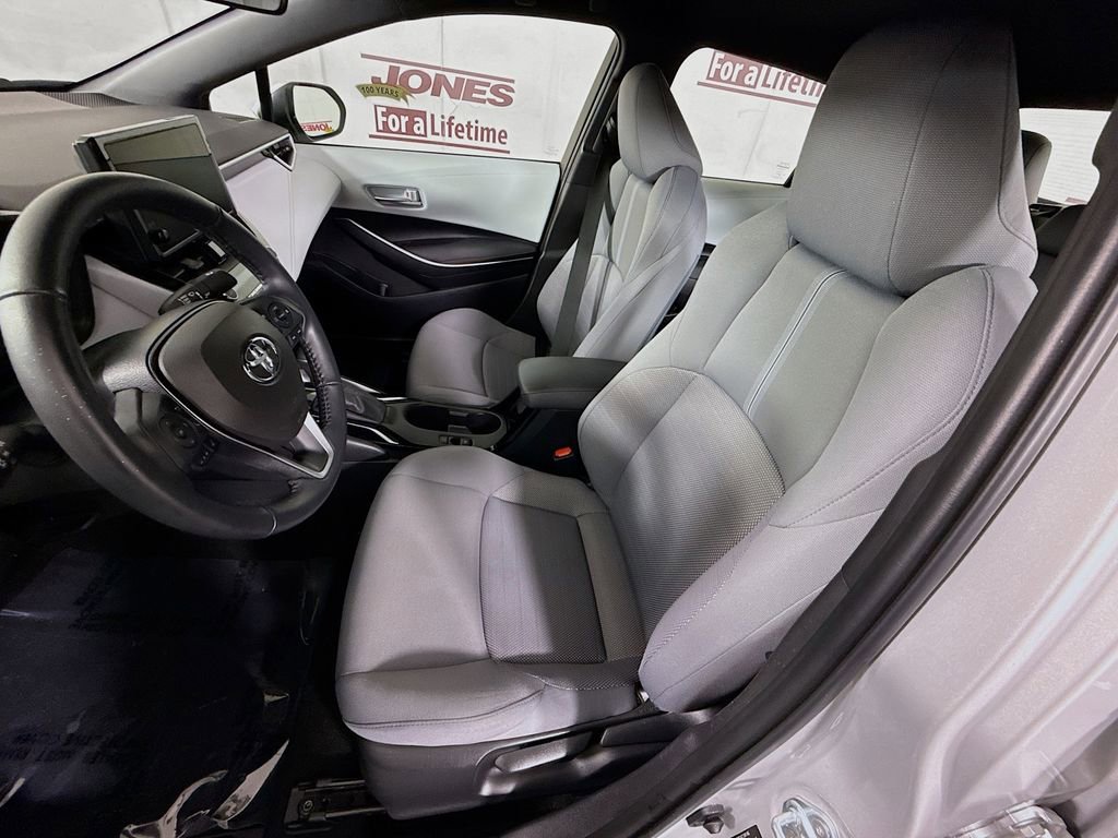 Certified 2023 Toyota Corolla SE w/ Carpet Mat Package (TMS) image 25