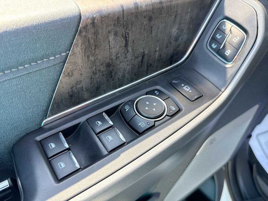 Used 2024 Ford F250 Lariat w/ Lariat Ultimate Package AWD/4WD image 13