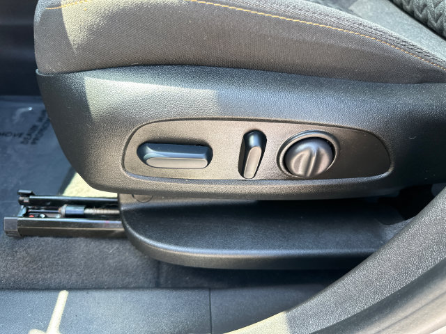 Used 2024 Chevrolet Equinox LT AWD/4WD image 29
