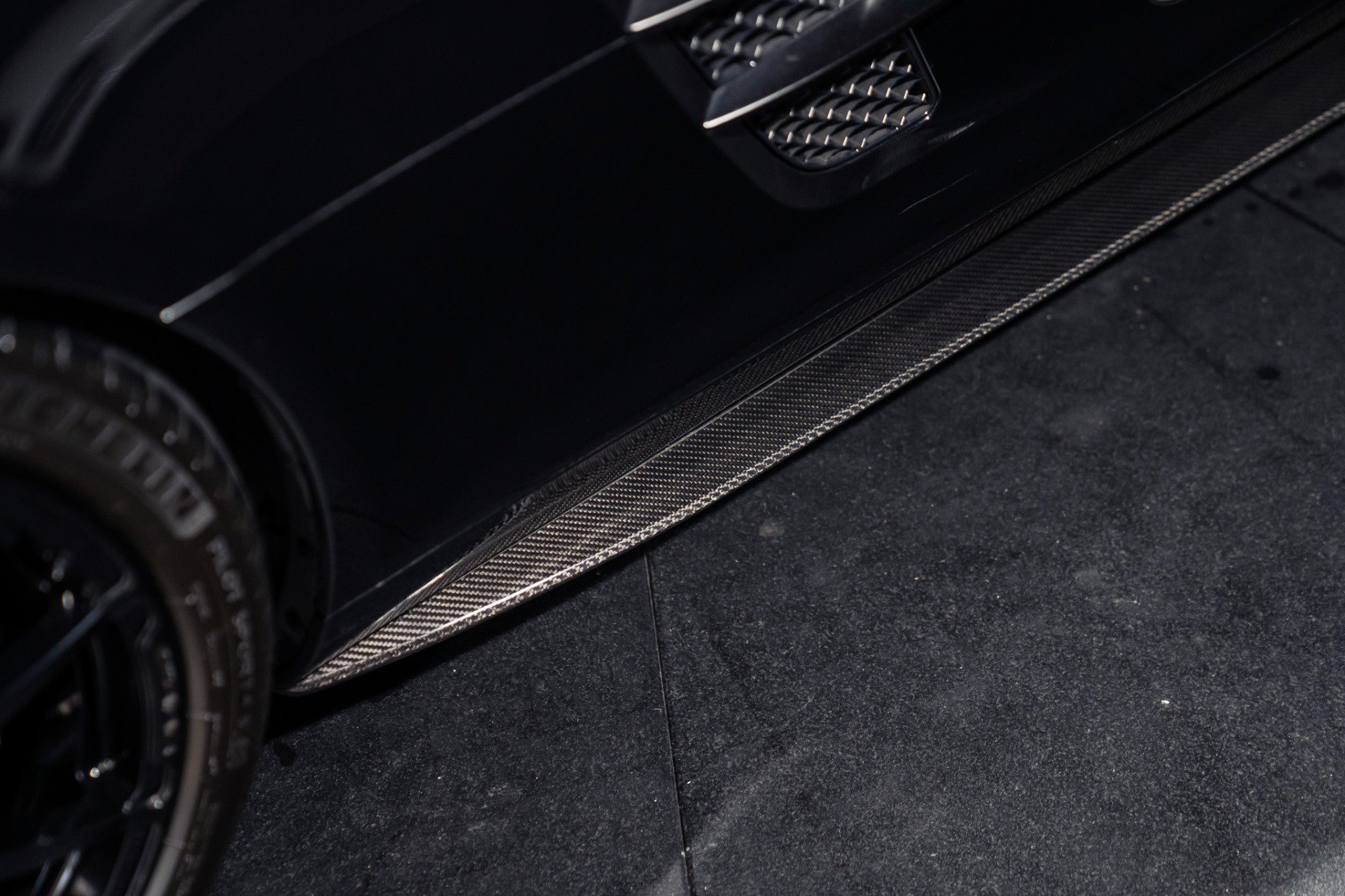 Used 2012 Mercedes-Benz SLS AMG Coupe image 12